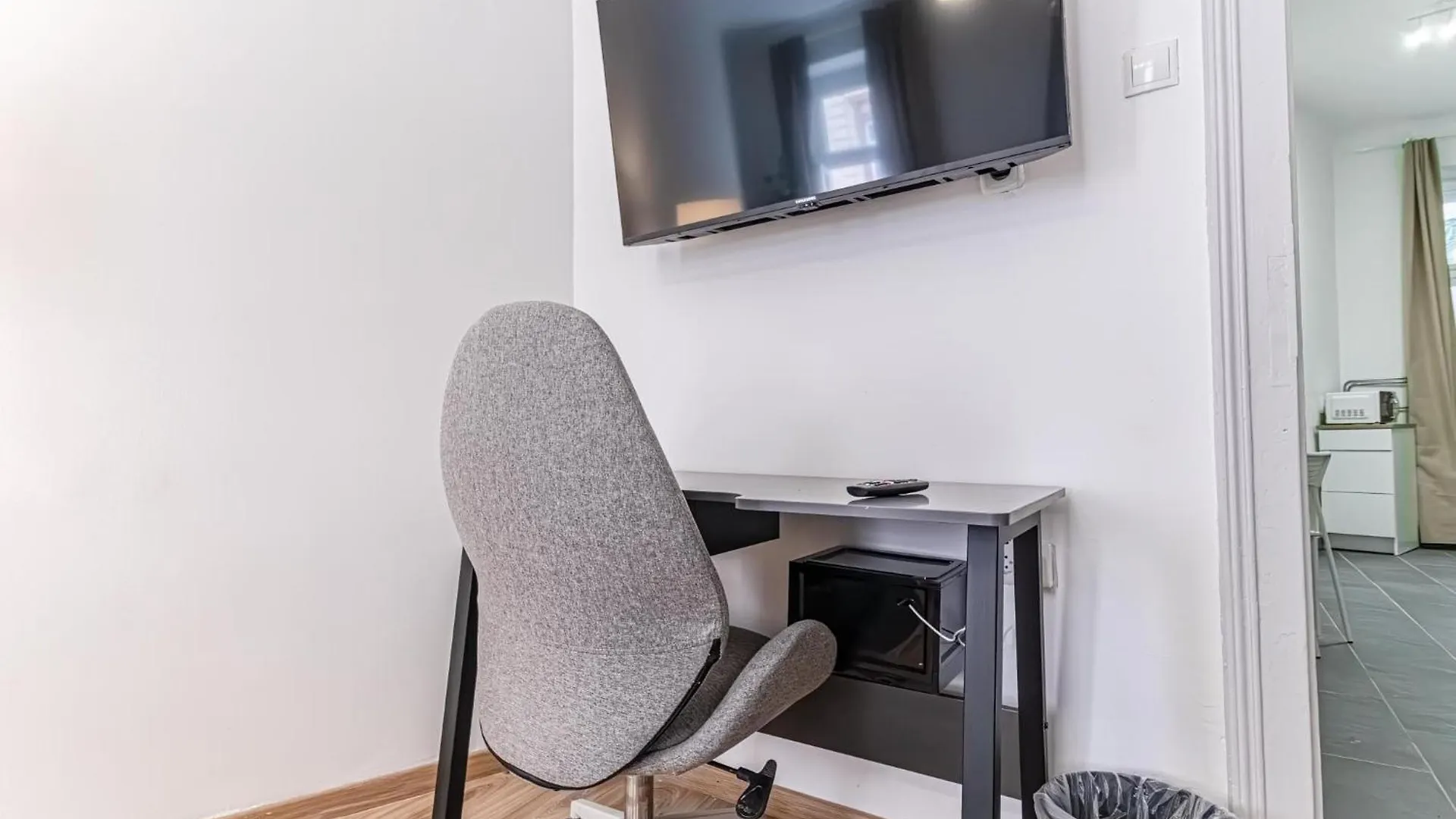 Comfortable 1 Bedroom Apartment In Prime Location Wenen