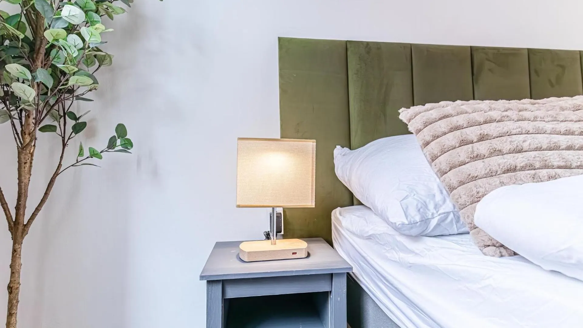 Comfortable 1 Bedroom Apartment In Prime Location Viena Austria