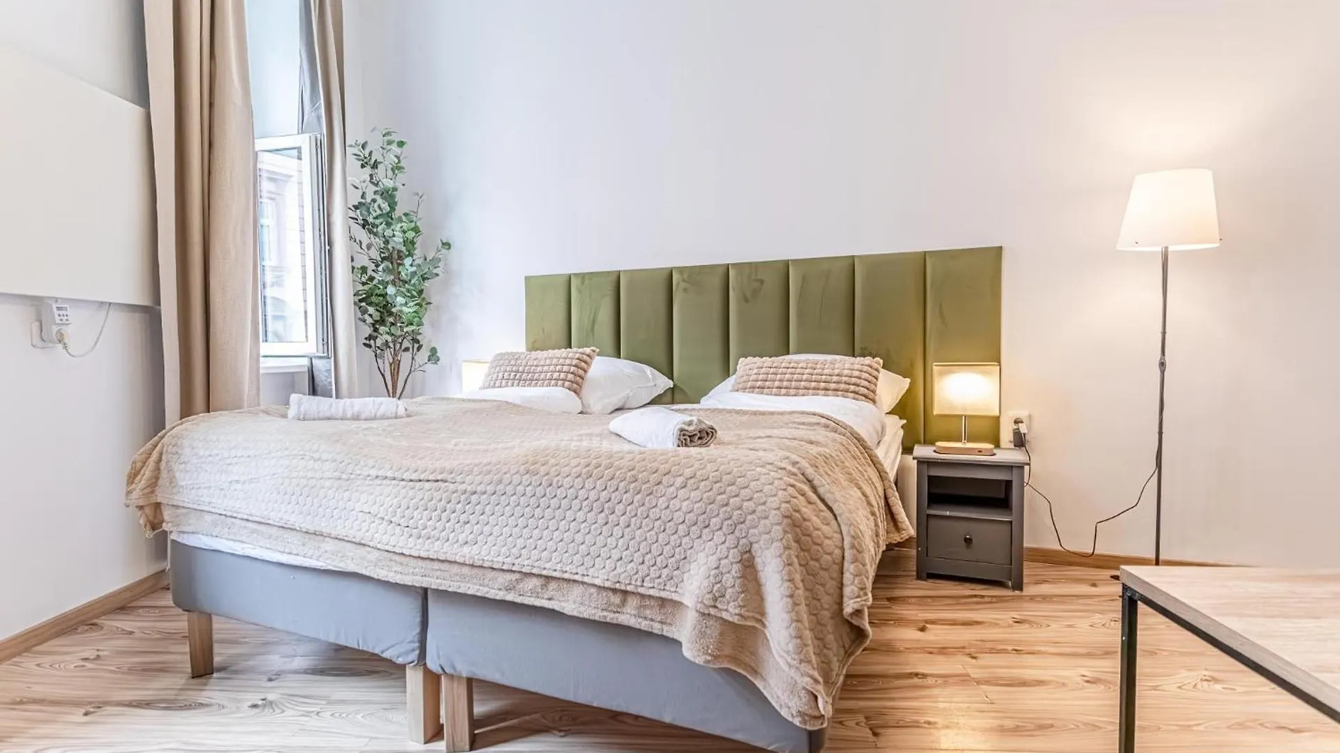 Comfortable 1 Bedroom Apartment In Prime Location Wien